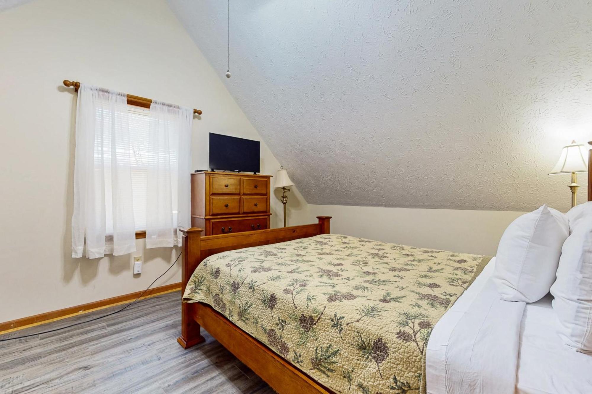 Peaceful Pine Villa Пиджен Фордж Екстериор снимка